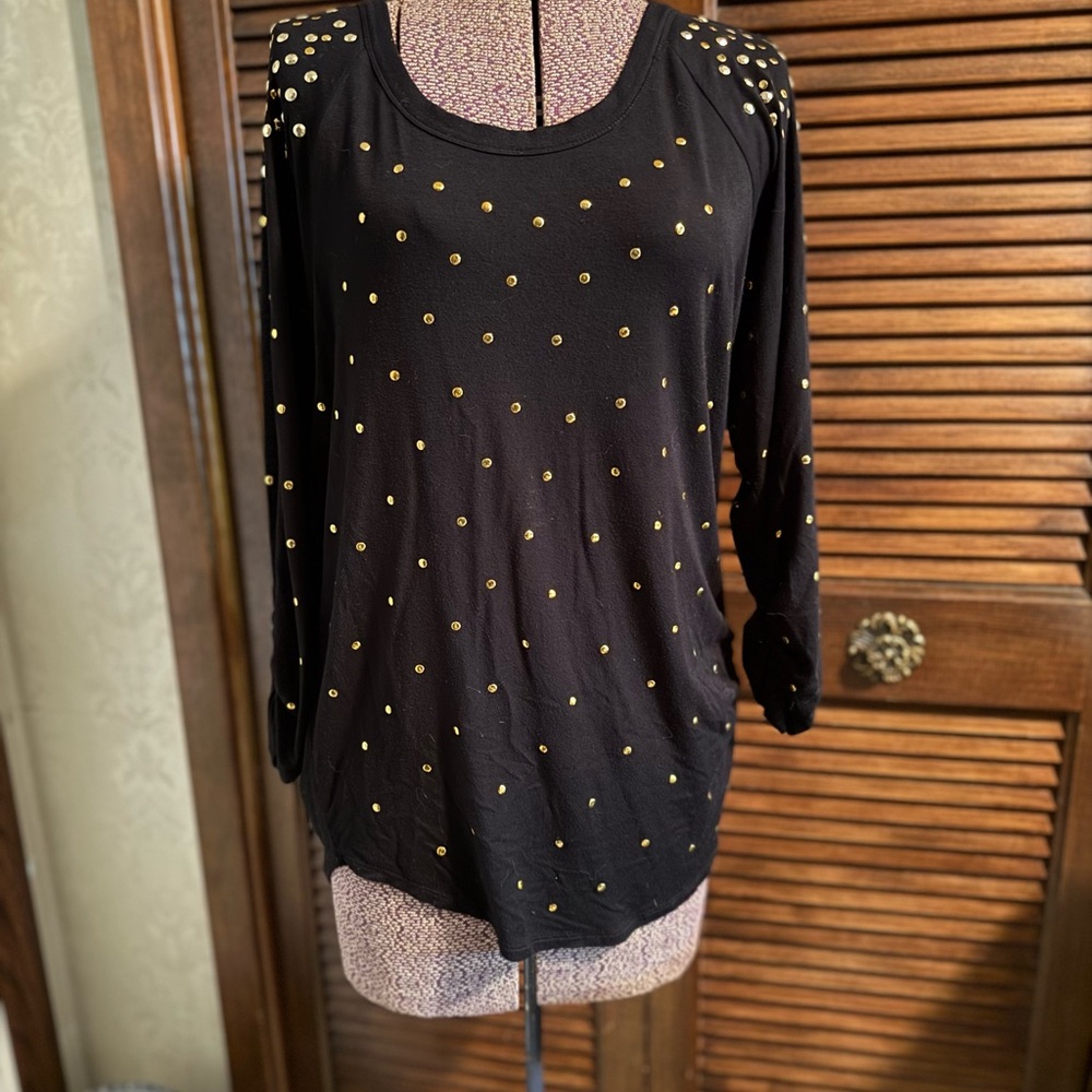 Grace Elements Black 3/4 length Sleeves Top with Gold Accents. Size M